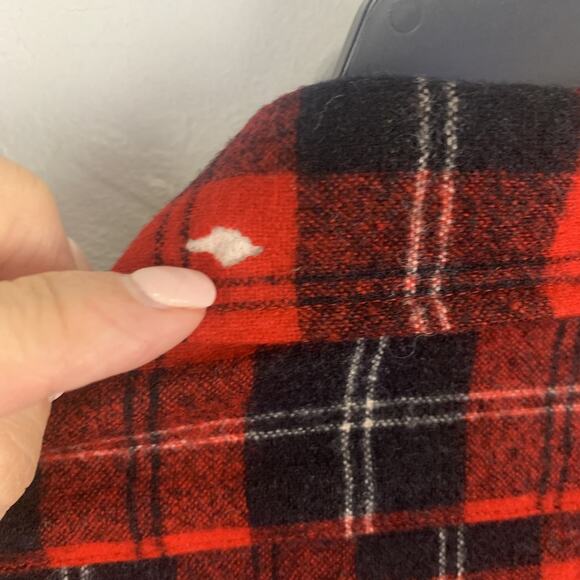 Vintage Pendleton Shirt Mens Large Red Black Wool Plaid Flannel Made USA 70s - Picture 8 of 8